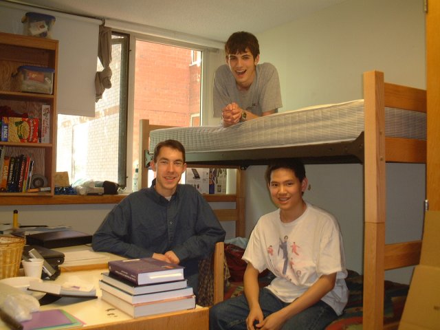 roommates-boys