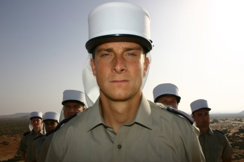 Bear Grylls legionar