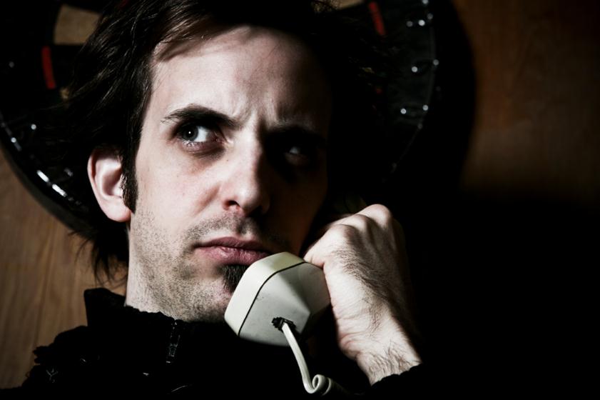 guy-on-telephone